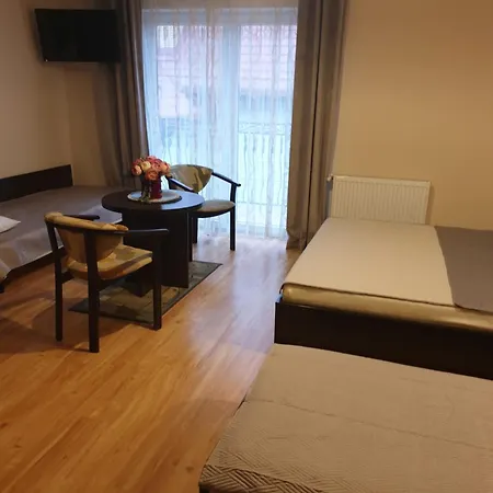 Feriehus Sloneczny Dworek Dąbki