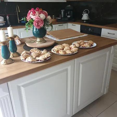 Sloneczny Dworek Feriehus