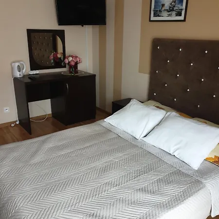 Feriehus Sloneczny Dworek *