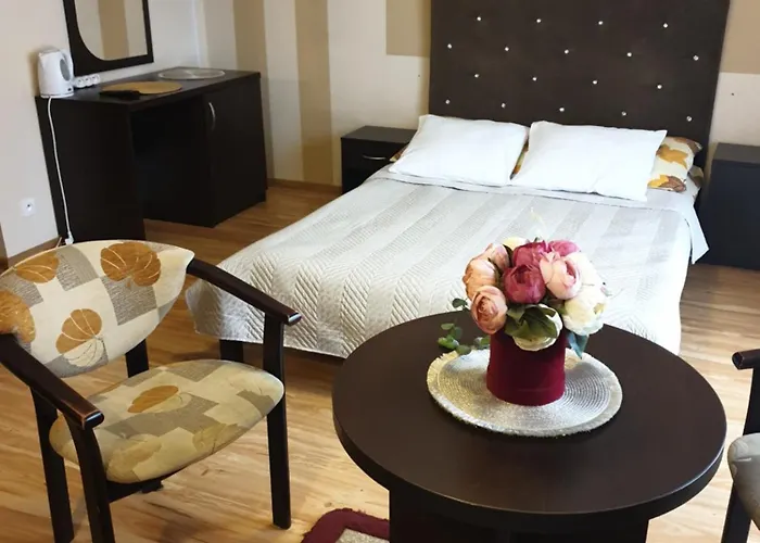 Sloneczny Dworek Holiday home Dabki