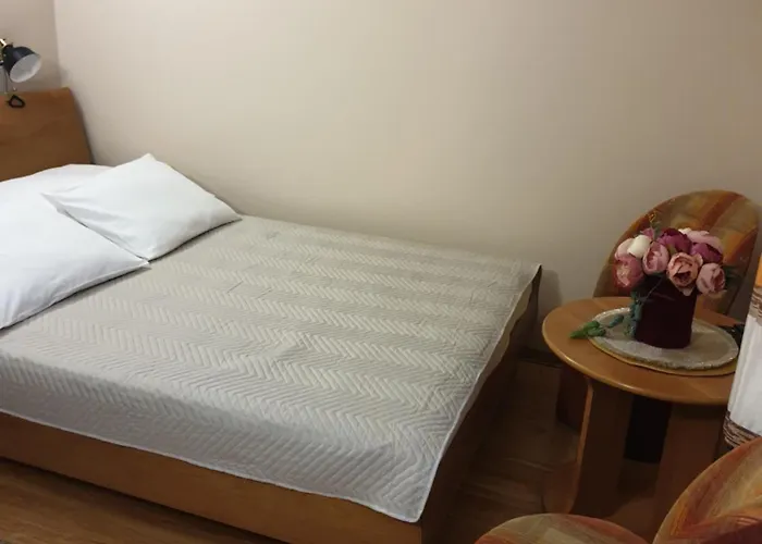 Sloneczny Dworek Holiday home *